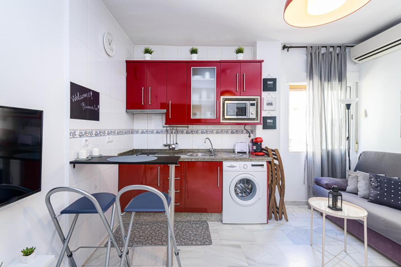 Wintowinrentals Coqueto Apartamento En El Centro De Малага Екстер'єр фото