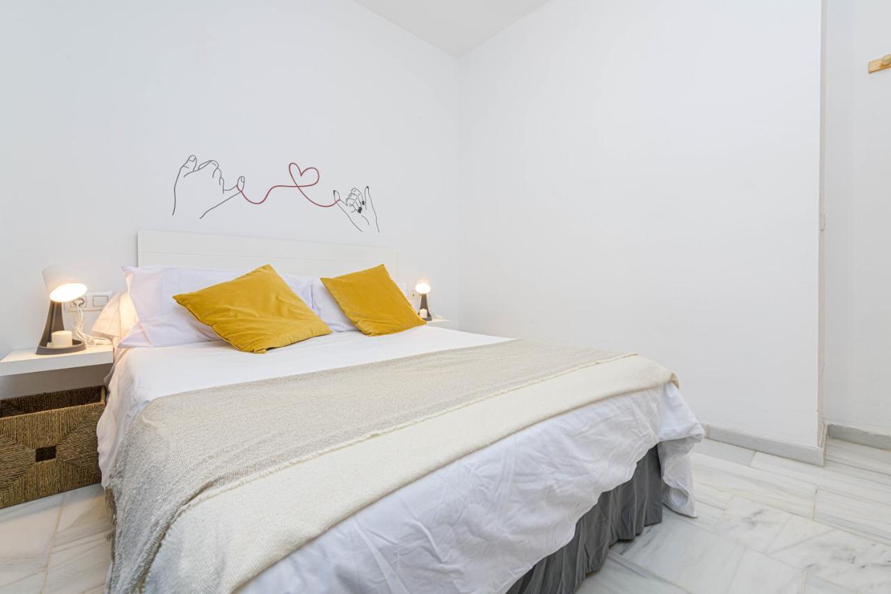 Wintowinrentals Coqueto Apartamento En El Centro De Малага Екстер'єр фото