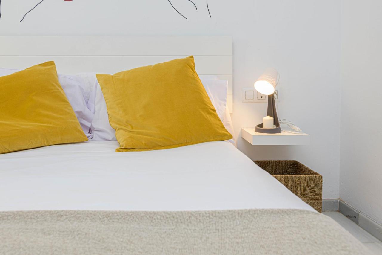 Wintowinrentals Coqueto Apartamento En El Centro De Малага Екстер'єр фото