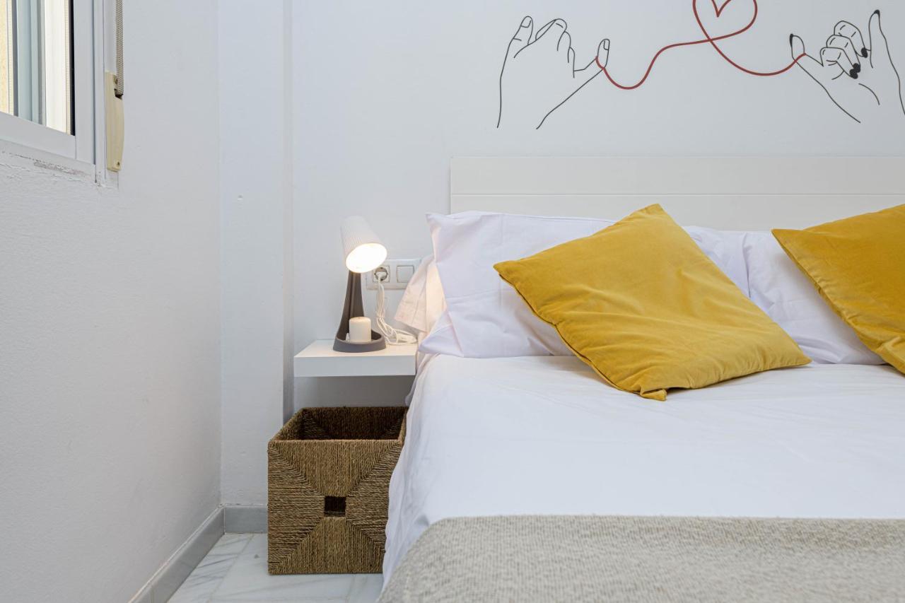 Wintowinrentals Coqueto Apartamento En El Centro De Малага Екстер'єр фото