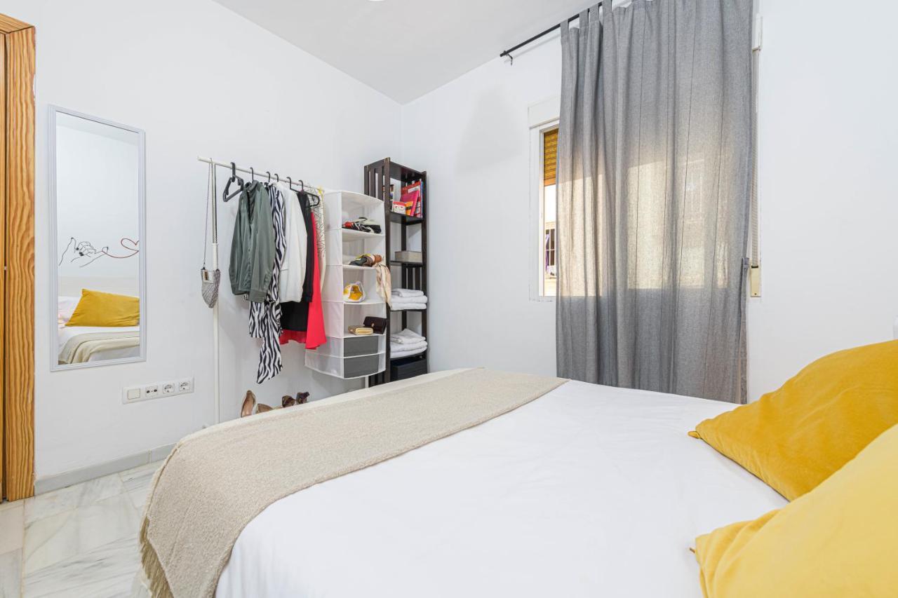 Wintowinrentals Coqueto Apartamento En El Centro De Малага Екстер'єр фото