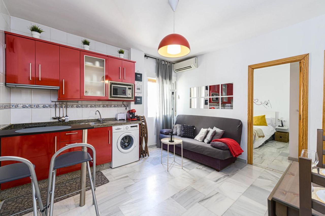 Wintowinrentals Coqueto Apartamento En El Centro De Малага Екстер'єр фото