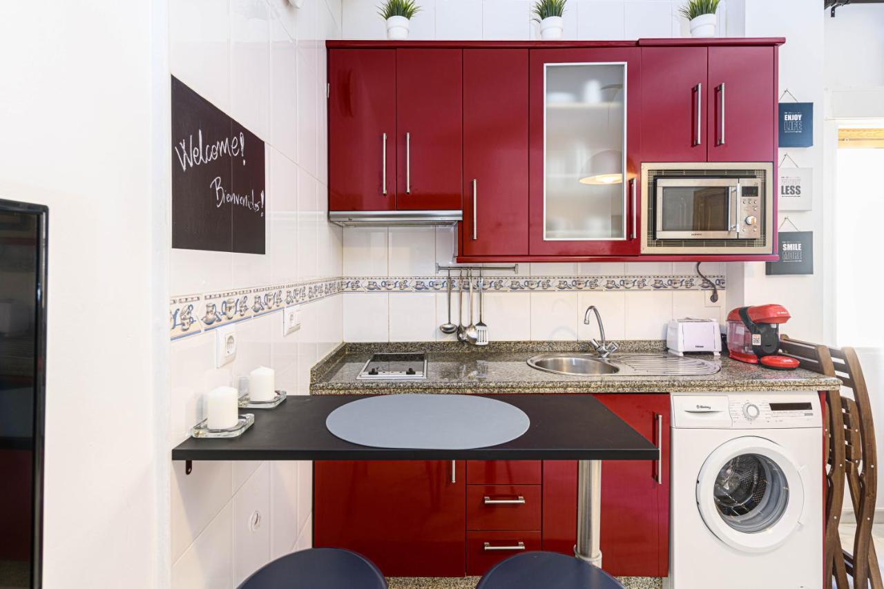 Wintowinrentals Coqueto Apartamento En El Centro De Малага Екстер'єр фото
